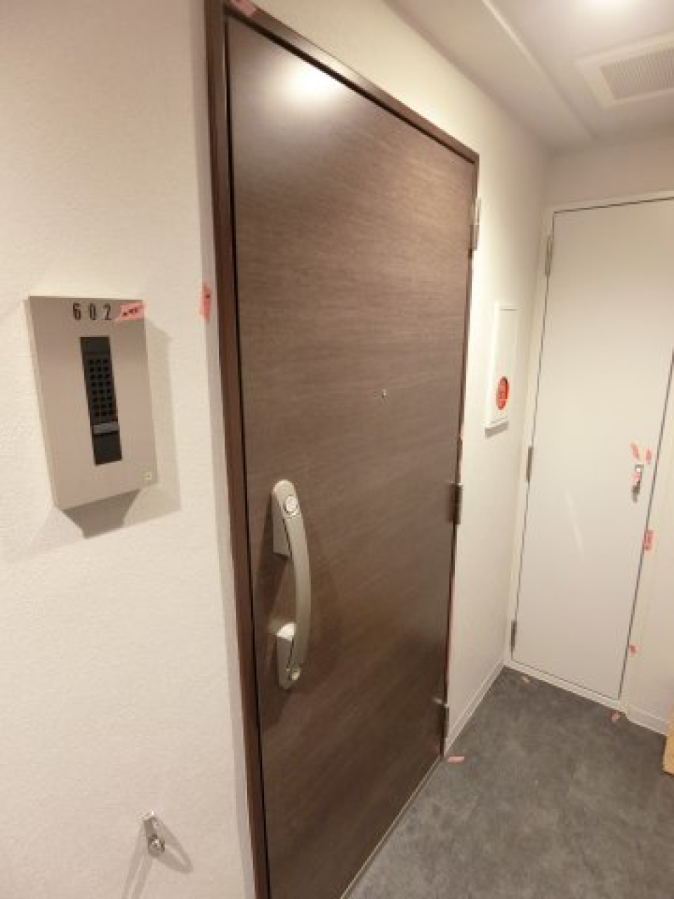 内廊下なので万が一の際もちょっと安心かな
同タイプ参考写真