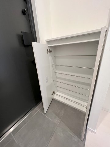 シューズボックスに入れる靴はお気に入りを厳選して！