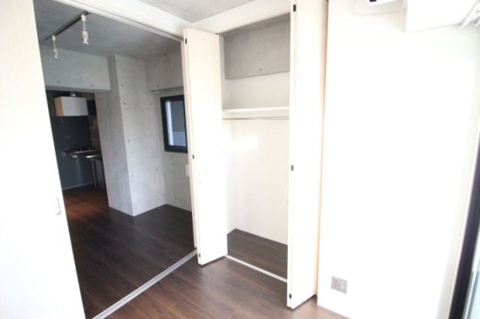 洋服はクローゼットに入るお気に入りにセレクトしましょう