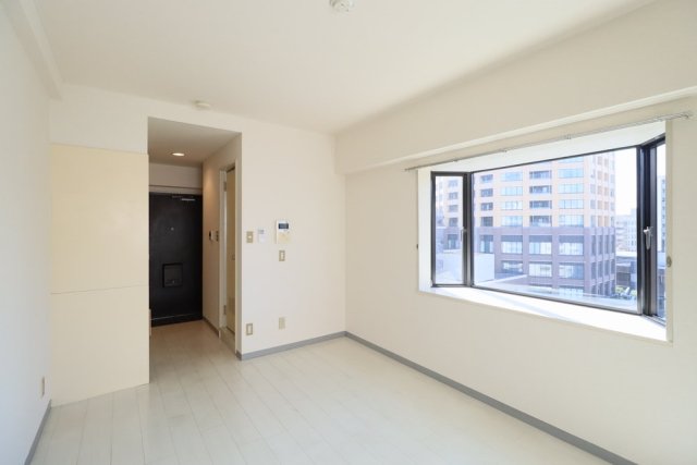 出窓付きの洋室です。