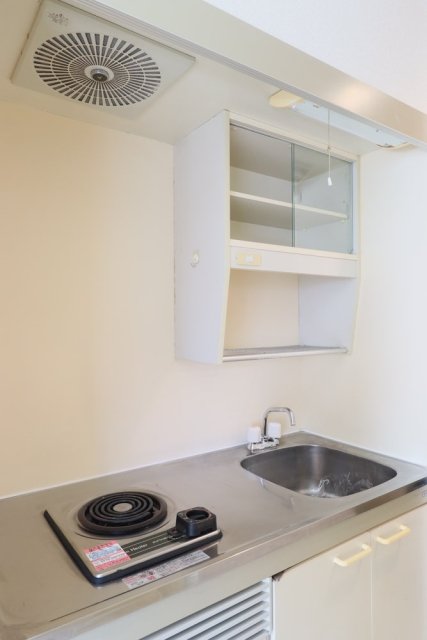 １口コンロが導入されたキッチンです。