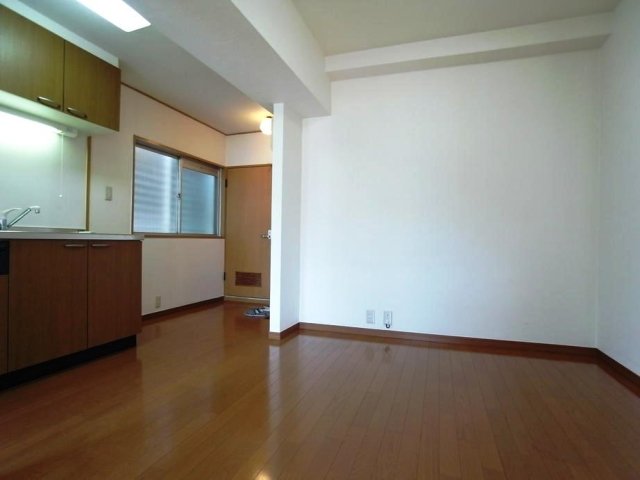 ダイニングキッチンの様子。