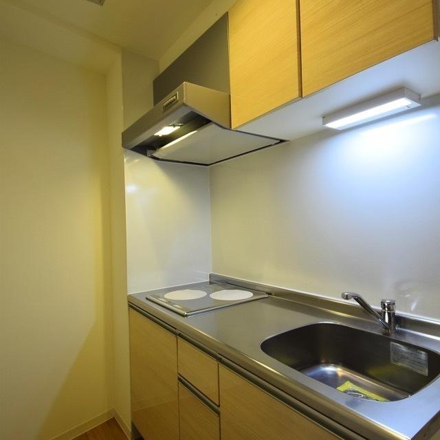 キッチンは自炊するのに十分な広さですね