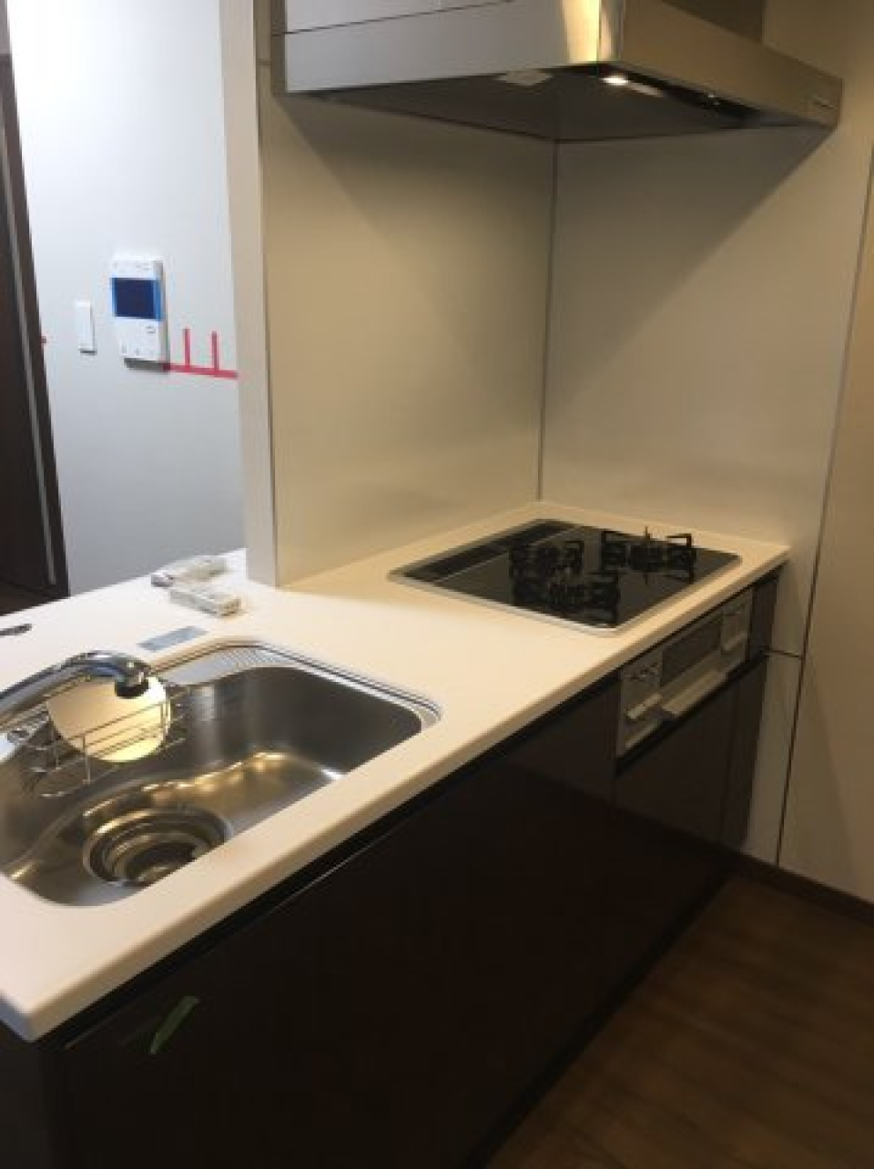 空間になじむシステムキッチン