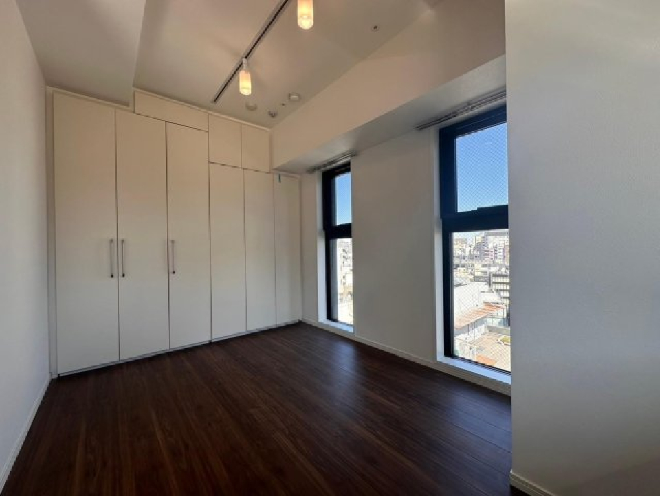 ５．４帖の洋室の様子。