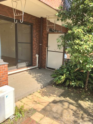 とても立派なお庭があります