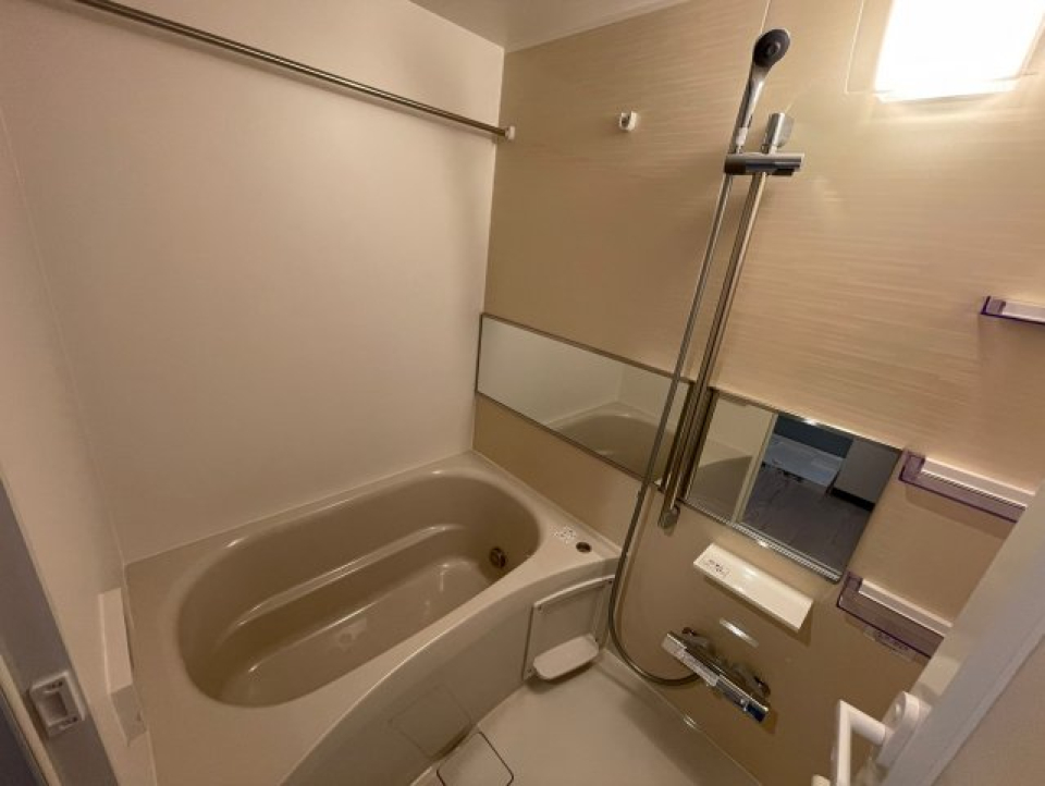 お風呂は浴室乾燥機付きです！
Log銀座EAST（別号室同タイプ）