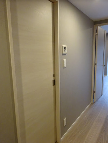 玄関から見た様子