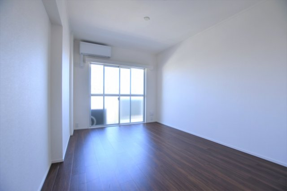 各部屋にエアコン設置済みなのは助かります