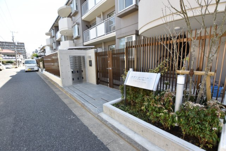 落ち着きのある外観