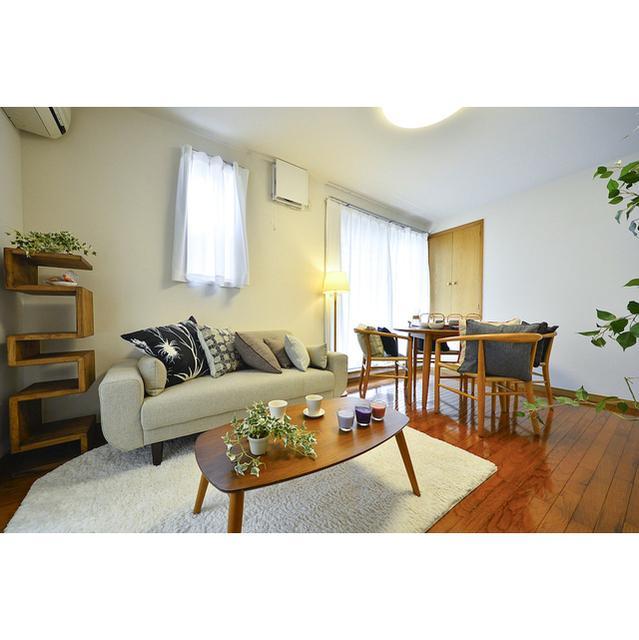 なんだかノスタルジーを感じるお家です
※写真はモデル家具（現地設置はしておりません）