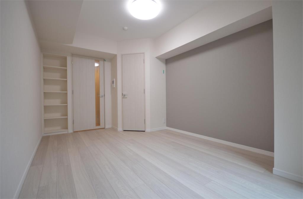 白い部屋は家具が合わせやすい