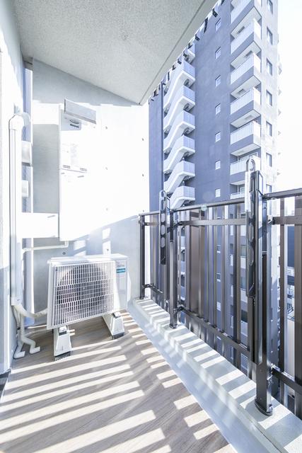 ベランダも比較的広々しています！
※写真は同タイプ住戸です。