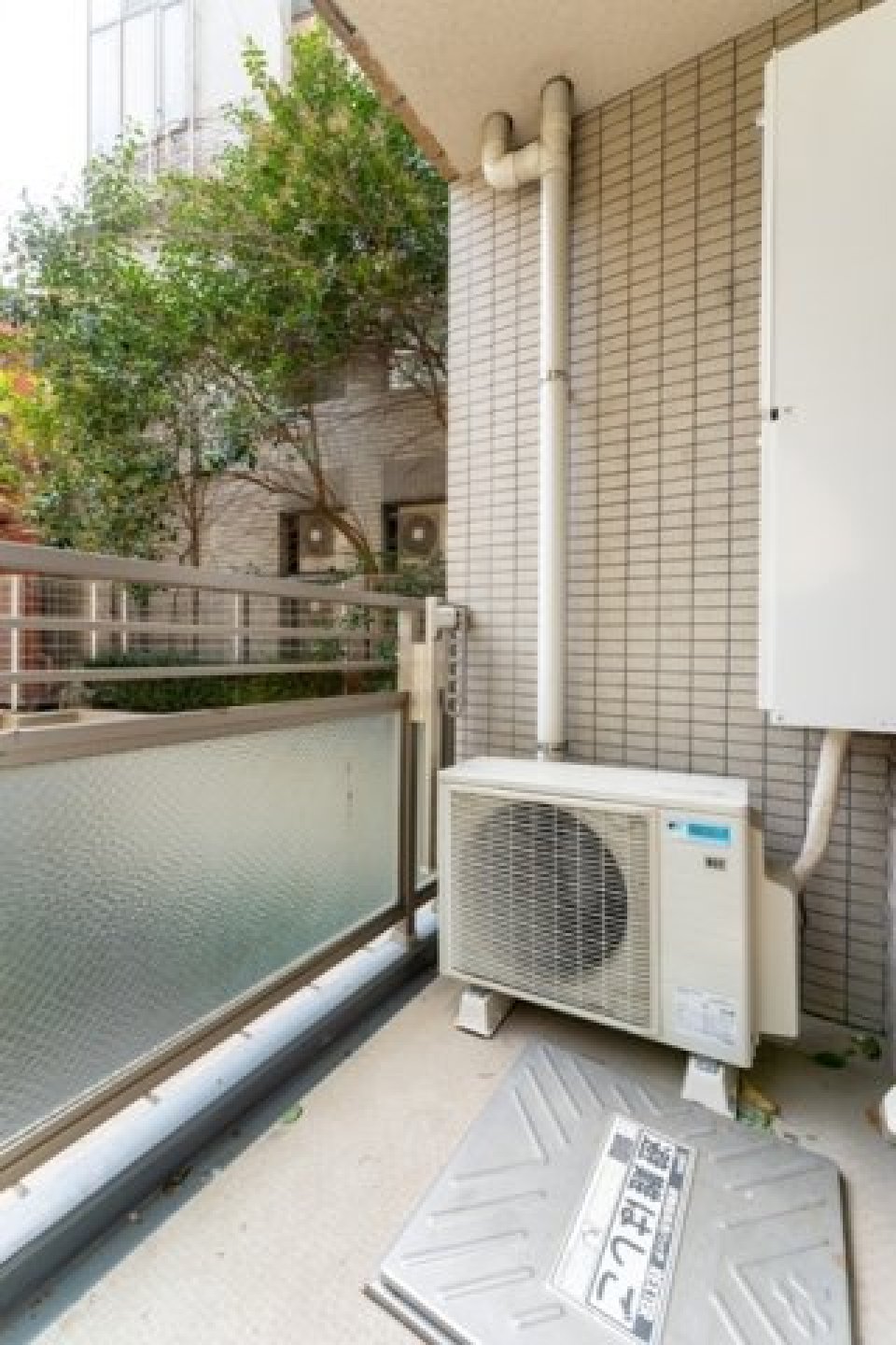 バルコニーの様子。※写真は同タイプ住戸です。