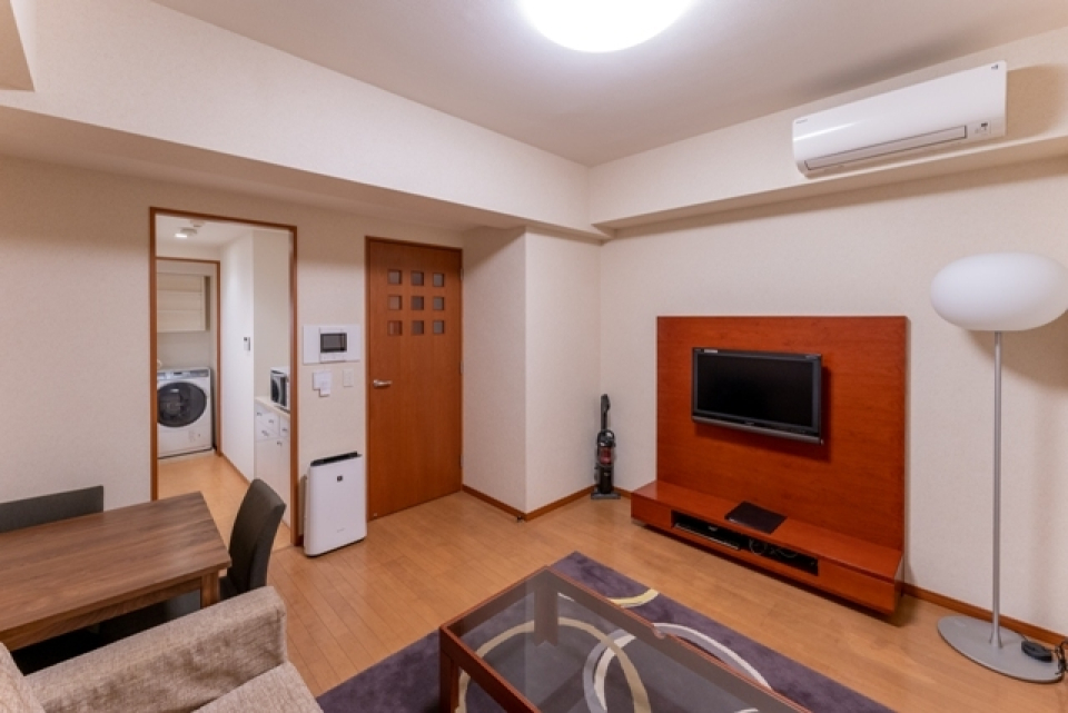 ８．０帖のリビングになります。※写真は同タイプ住戸です。