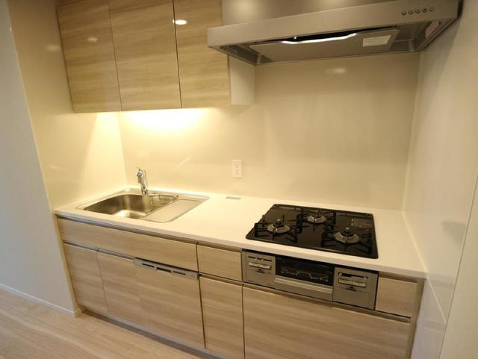 三口コンロのキッチンはお料理の幅が広がりそうです♪
※写真は同タイプ住戸です。