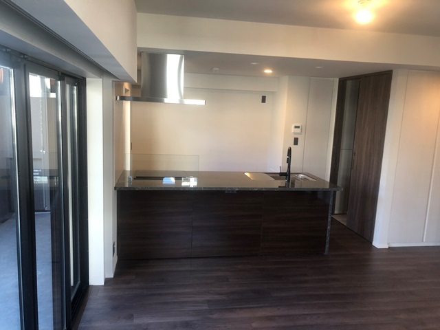 窓から差し込む光が、お部屋をより開放的にします。
※写真は同タイプ住戸です。