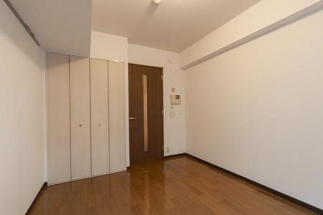 ６．０帖の洋室の様子です。※写真は同タイプ住戸です。