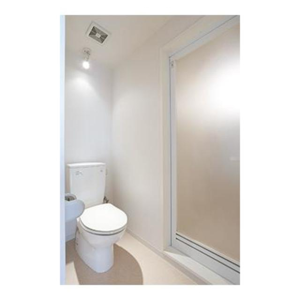 トイレも清潔感にあふれています！
※写真は同タイプ住戸です。