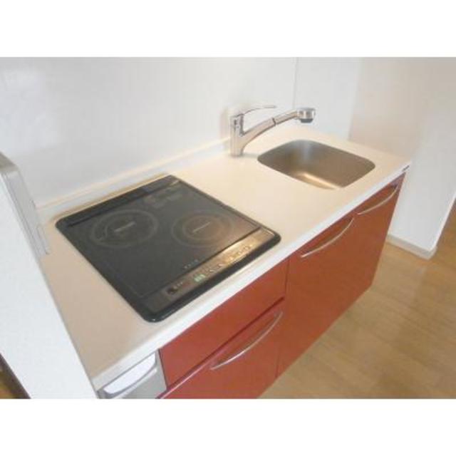 IHコンロです。
※写真は同タイプ住戸です。