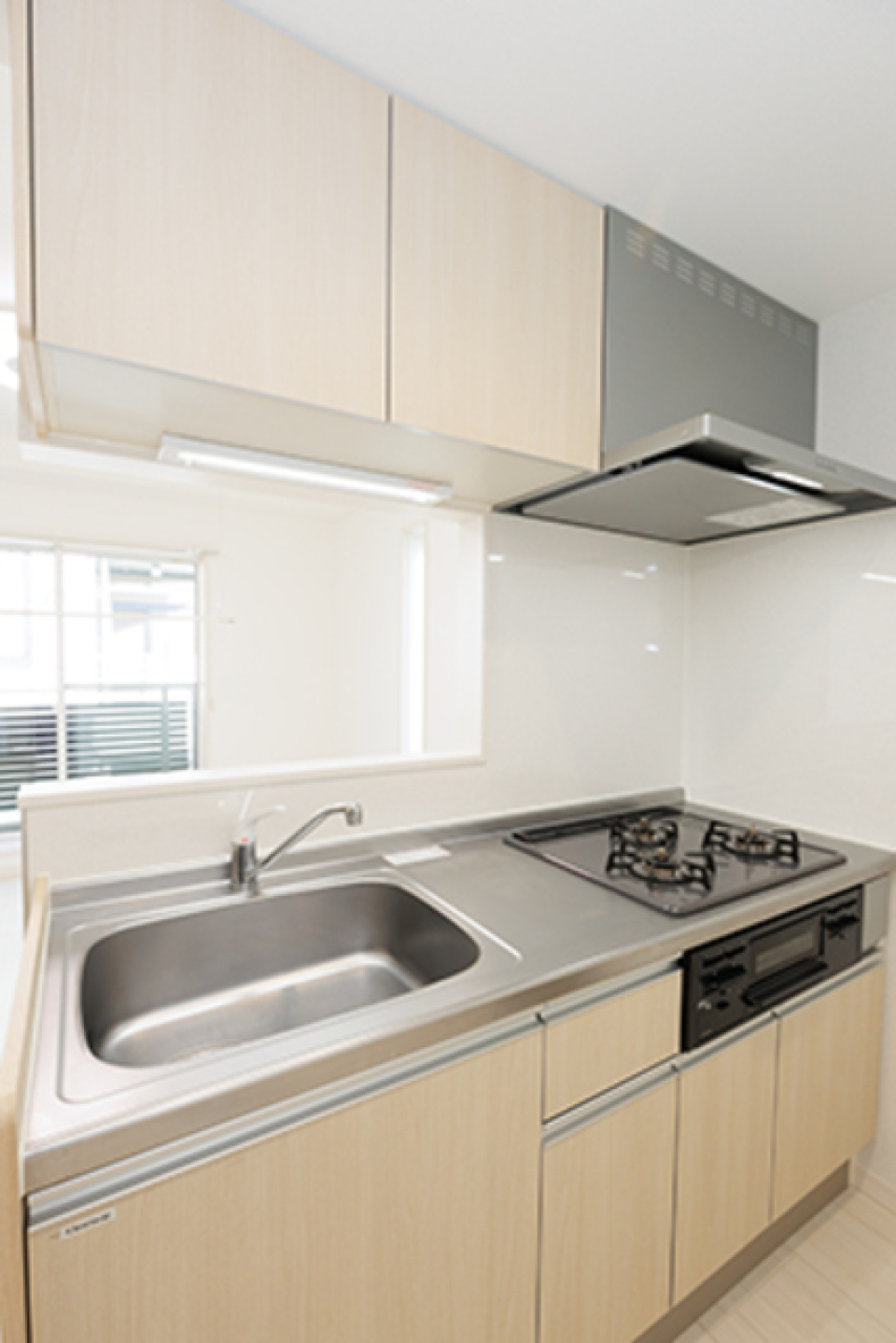 ３口コンロが導入されています。※写真は同タイプ住戸です。