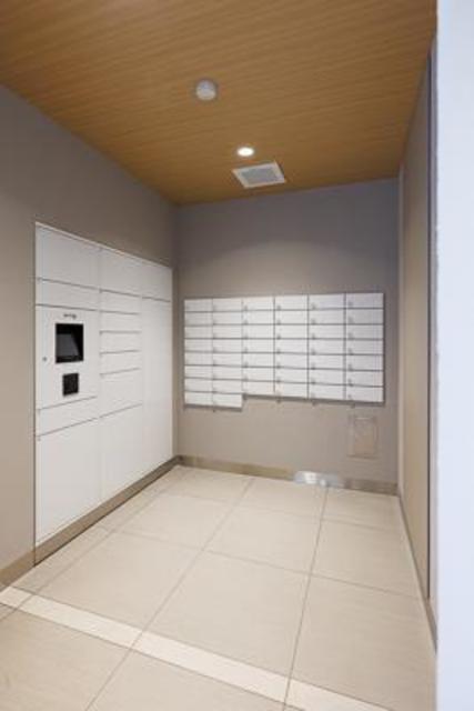 宅配ボックス付き