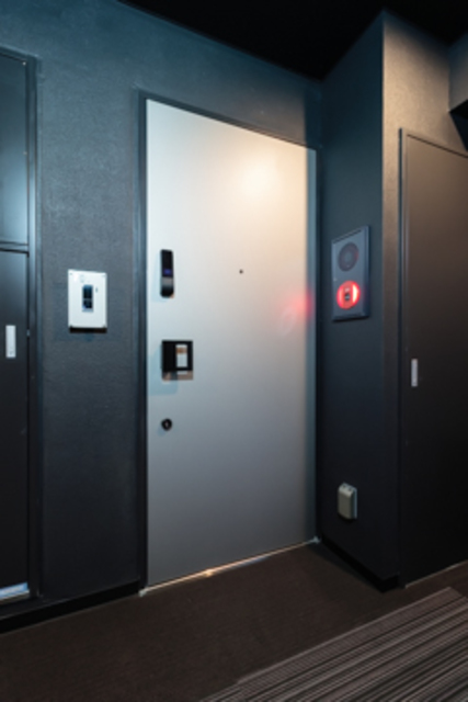 玄関
※写真は同タイプ住戸です。