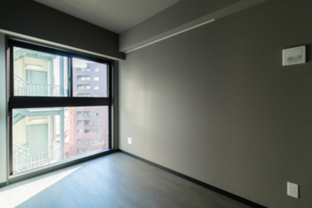 窓も大きく明るい
※写真は同タイプ住戸です。