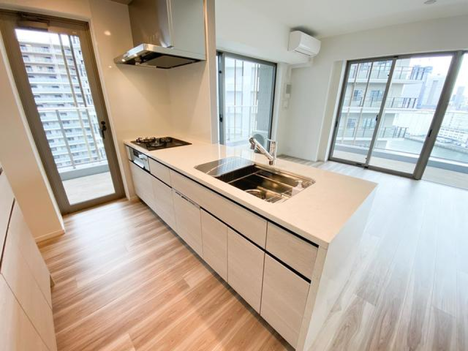 リビングから料理の様子が見れます※写真は同タイプ住戸です。