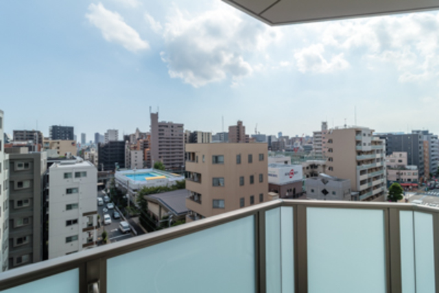 8階に所在しています。