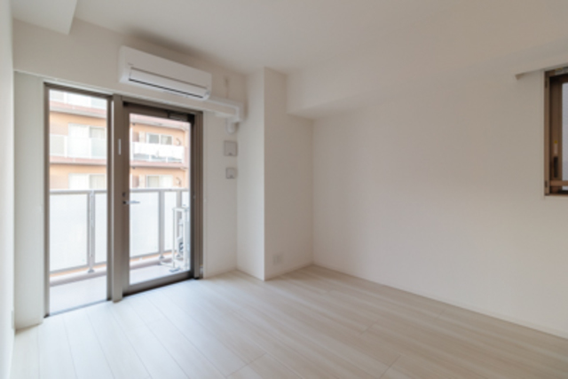 6.8帖の洋室の様子です。※写真は同タイプ住戸です。