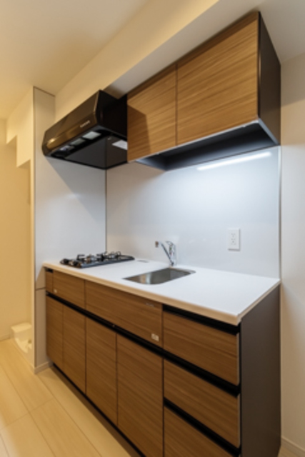 ２口コンロが導入されたキッチン。※写真は同タイプ住戸です。