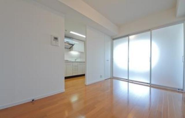 5.8帖の洋室
※写真は同タイプ住戸です。