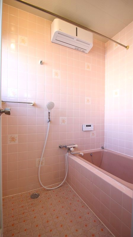 乾燥機付きの浴室