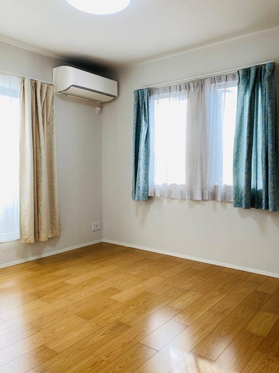 洋室は4部屋あります。