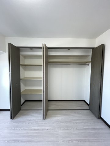 収納はたっぷりと※同タイプ別部屋写真