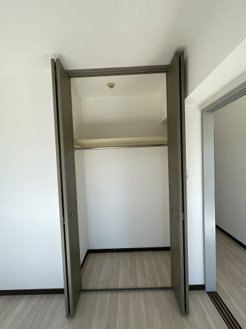 収納はたっぷりと※同タイプ別部屋写真