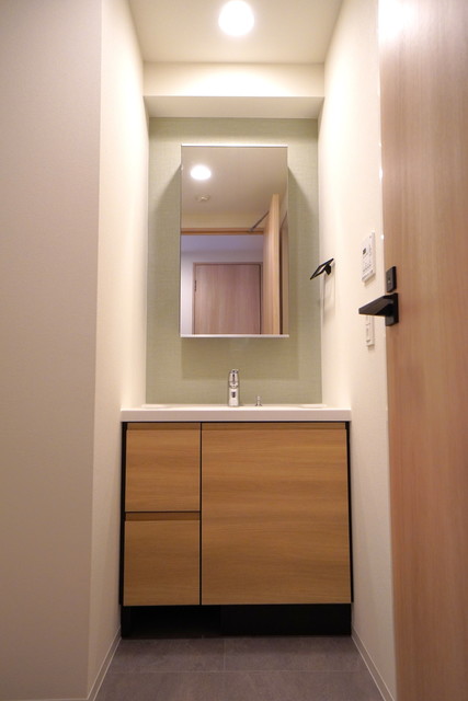 嬉しい独立洗面台。※写真は同タイプ住戸です。