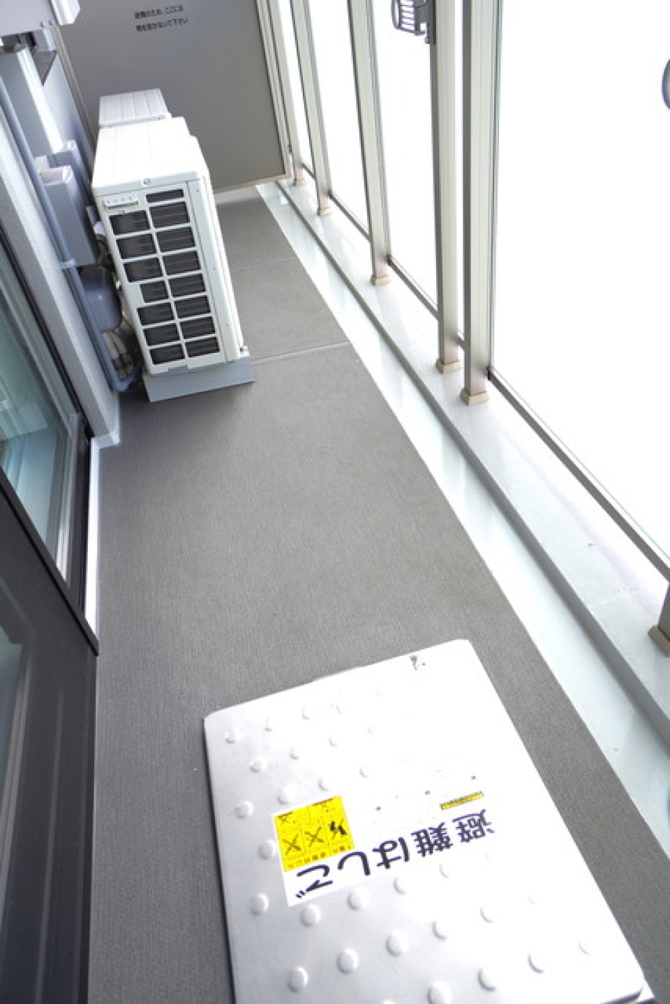 バルコニーの様子。※写真は同タイプ住戸です。