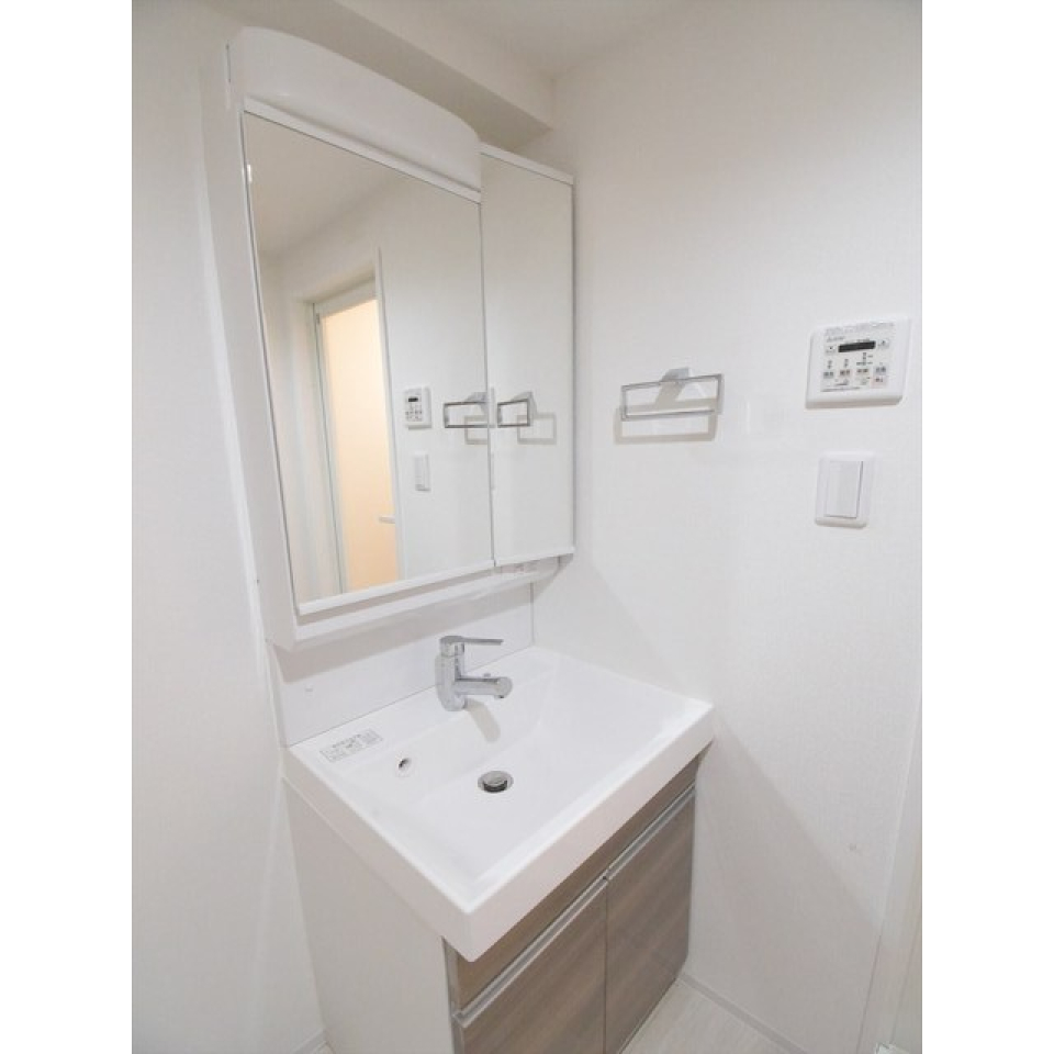 嬉しい独立洗面台。