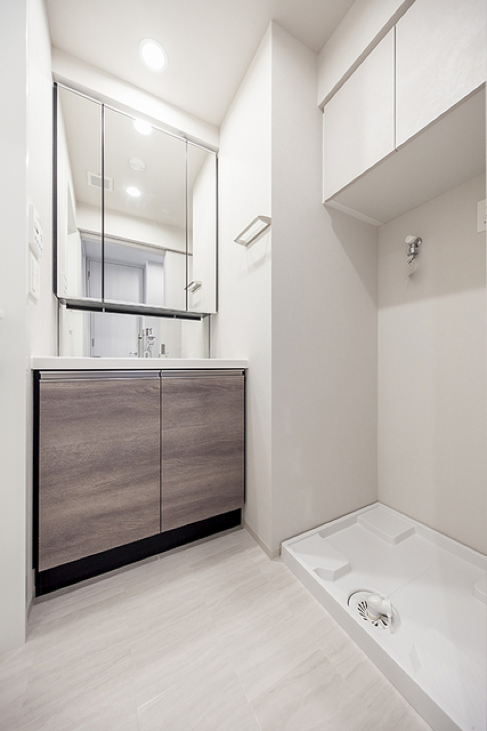 嬉しい独立洗面台。※写真は同タイプ住戸です。