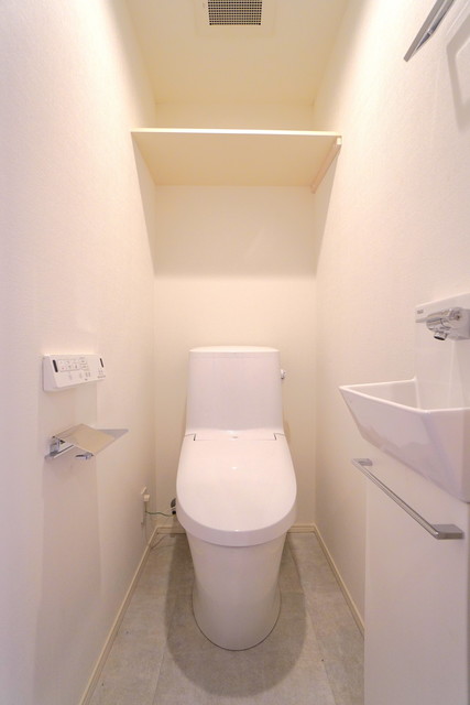 トイレ※写真は同タイプ住戸です。