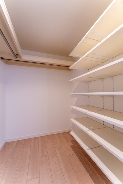 ウォークインクローゼット※写真は同タイプ住戸です。