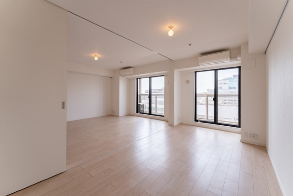 隣接する洋室※写真は同タイプ住戸です。