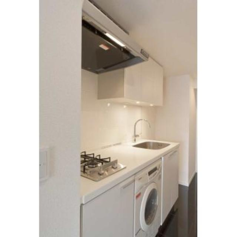 白いキッチン※写真は同タイプ住戸です。