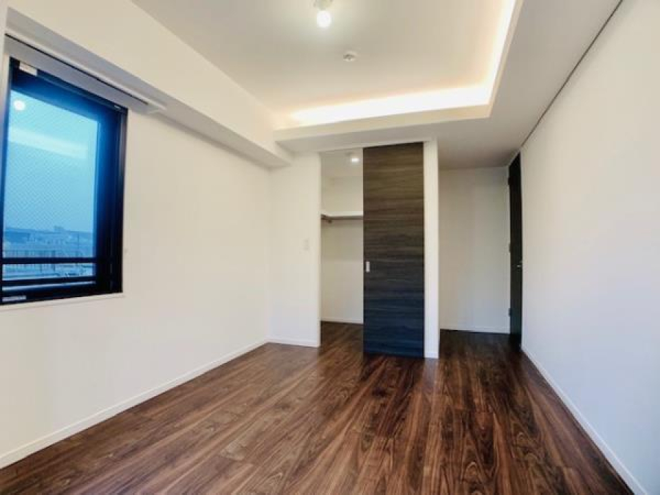 洋室もブラウンを基調としてます