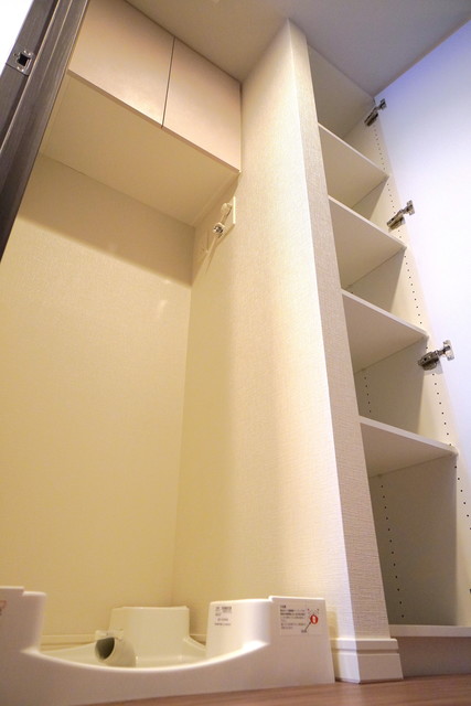 洗濯機置き場※写真は同タイプ住戸です。