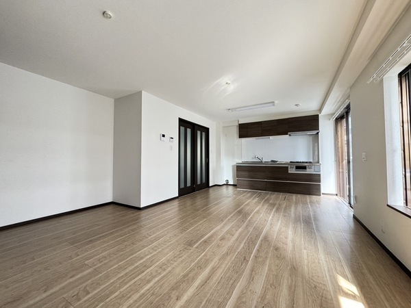 ブラウンを基調とした部屋