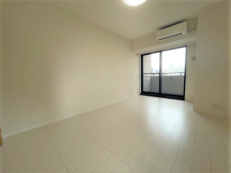 バルコニーへのアクセスが出来ます。