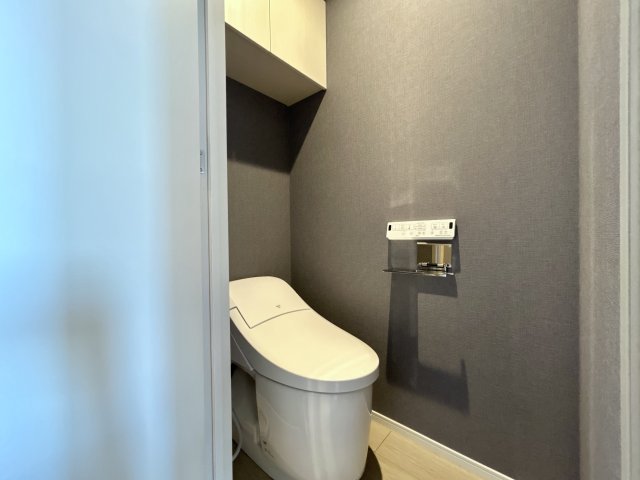 トイレは棚付き
Log戸越※別号室同タイプ